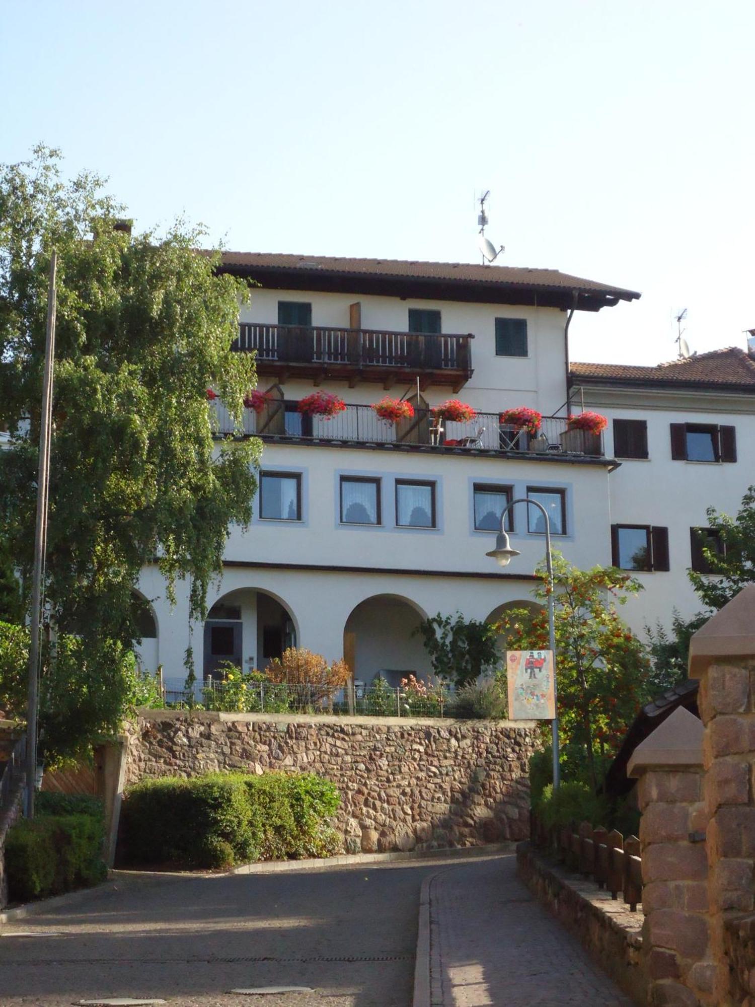 Gasthof zum Roessl Jenesien Exterior foto